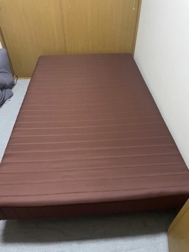 （条件付きで無料）セミダブルベッド