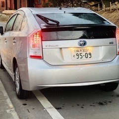 トヨタプリウスS(2万Km車検付き)の画像