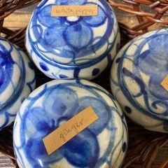 ベトナム製調味料入れの画像