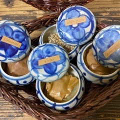 ベトナム製調味料入れの画像