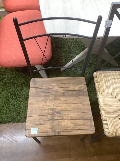 富士貿易　チェア　スチール製