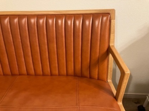 ケユカ　革張りベンチ　8万円