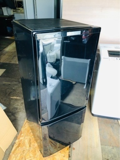 ５km以内配送無料　保証付き　三菱電機 MITSUBISHI ELECTRIC MR-P15Z-B [冷蔵庫 （146L 右開き） 2