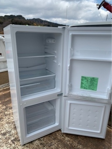 ５km以内配送無料　保証付き　2019年式　HerbRelax YRZC12G1 ヤマダ電機オリジナル 冷蔵庫 HerbRelax 1