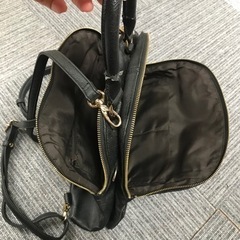 2WAYバッグ　ハンドバッグ　リュック　ブラックの画像