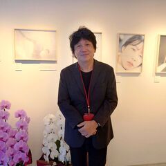 コバヤシモトユキ / 夏来唯「写真展 “夢唯”」2/20(月)まで。