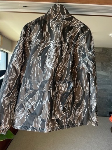 stussy のアウター