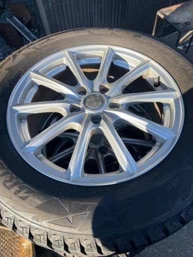 中古スタッドレスタイヤ225/65R17