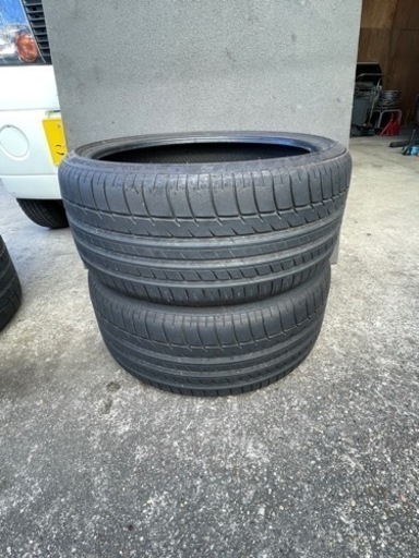 はめ替え工賃込み！225/35ZR19トライアングル中古2本セット！19年製