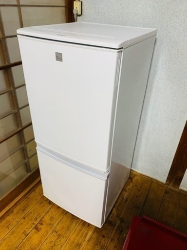 2／28まで！シャープ SHARP 2ドア冷蔵庫 \t美品　‎SJ-14E3-KW 137L