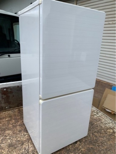５km以内配送無料　保証付き   ユーイング U-ING UR-F110H-W [冷蔵庫 （110L・右開き） 2ドア スターリングホワイト]
