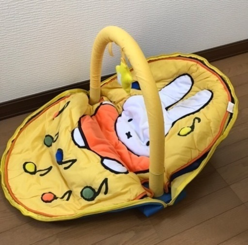 ミィッフィー　バウンサー　折りたたみ
