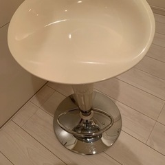 カウンターチェアの画像