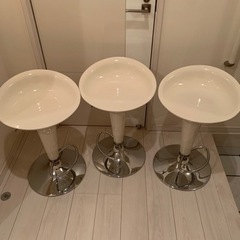 カウンターチェアの画像