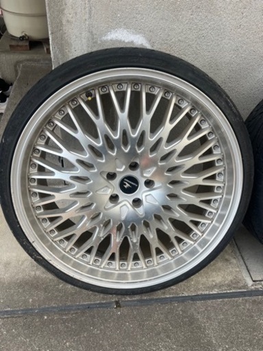 22インチ　ホイール　タイヤ