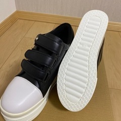 厚底スニーカー　新品の画像