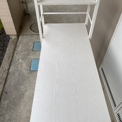 システムデスク　ホワイトの画像