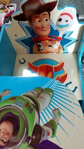 トイストーリーデスク