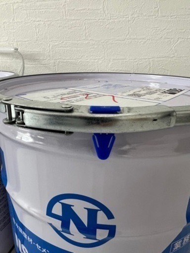 ハイフレックス　18kg 2缶