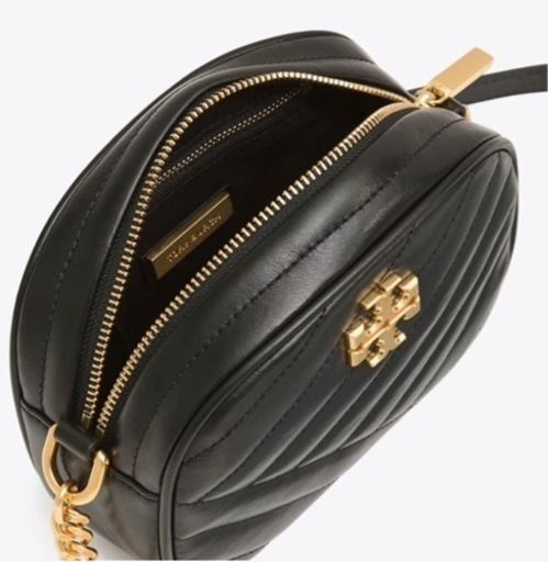 【新品・未使用】Tory Burch キラ シェブロン ショルダー スモールカメラバッグ