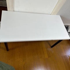 無料でテーブル売ります