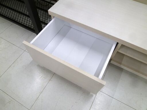 テレビボード 幅150×奥行39×高28cm 白系 木製 テレビ台 ローボード 収納家具 引出付 苫小牧西店