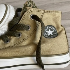 〈コンバース〉14センチハイカットスニーカーの画像