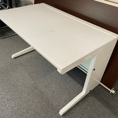 スチール机120cmの画像