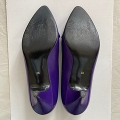 GIVENCHY ジバンシー　パンプス　の画像