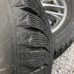 225 55 R17 FEID スタッドレスの画像