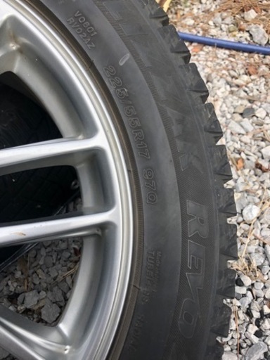 225 55 R17 FEID スタッドレス