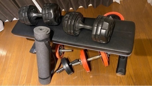 【筋トレセット】ダンベル4本、ベンチ、腹筋ローラー、ストレッチマット