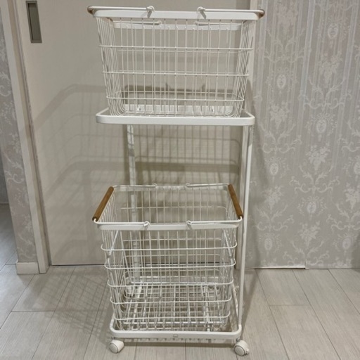 2段　洗濯カゴ　美品