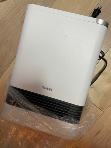 セラミックファンヒーター