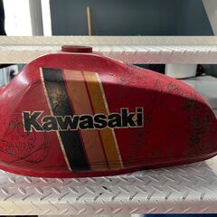 kawasakiタンクの画像