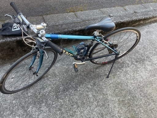 クロスバイクGIANT19日までに購入された方は手元に2万で平気です。