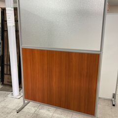 中古　良品　パーテーション　衝立　間仕切り　木目調　アルミ枠　軽...