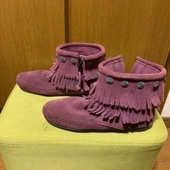 【値下げ】ミネトンカ モカシンショートブーツ US6.5サイズ（...