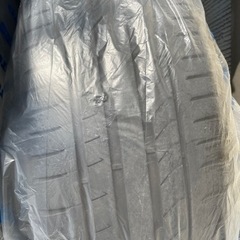 【無料】タイヤ 225 45 18 4本セット ジャンクの画像