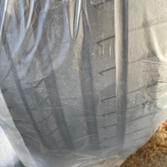 【無料】タイヤ 225 45 18 4本セット ジャンクの画像