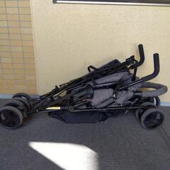 キンダーワゴン kinderwagon DUOシティ  2人乗りベビーカー

の画像