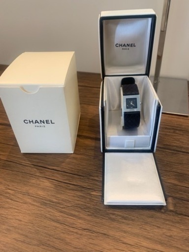 CHANEL　シャネル　レディース　腕時計　マトラッセ　稼動品　スクエア型