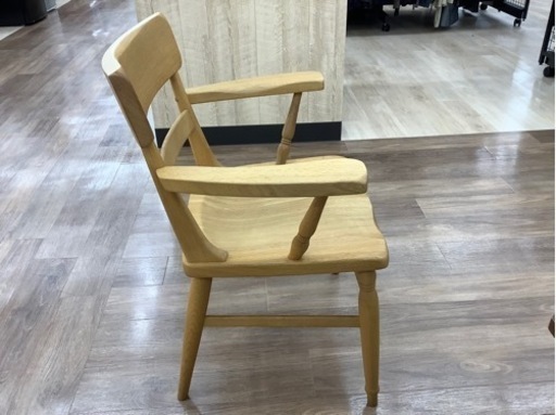 柏木工のダイニングチェアをご紹介です。