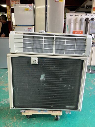 K04087　日立　中古エアコン　主に14畳用　冷房能力　4.0KW ／ 暖房能力　5.0KW