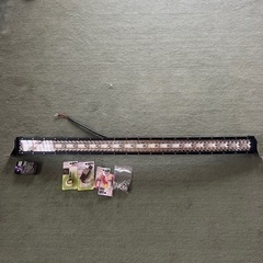 最終値下げ。UNI-SHINE LED作業灯 12V/24V汎用...