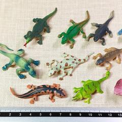 とかげミニフィギュア 全12種 1セットの画像