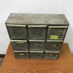K2302-582  ゲシュマック　キャビネット9  傷、汚れあり