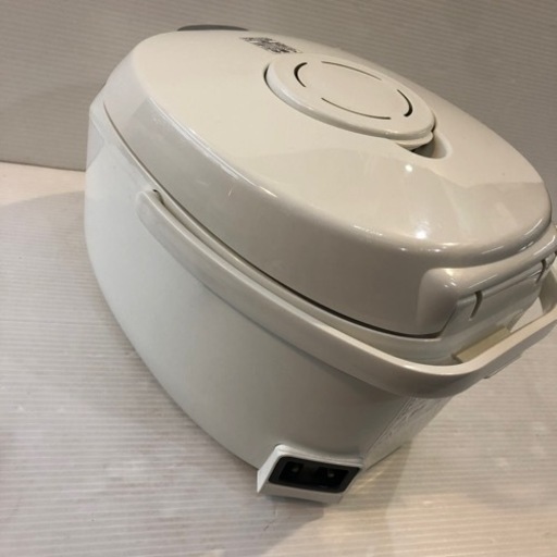 #7008 TOSHIBA 5.5合　炊飯器RC-10MSH RC-10VSR／RC-18VSR | ジャー炊飯器 | 東芝ライフスタイル株式会社