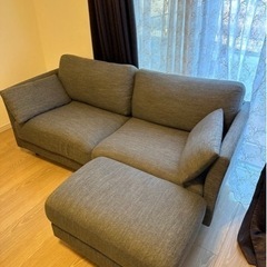 ご購入者様決定】定価¥60900-ニトリ3人用布張り＋スツール