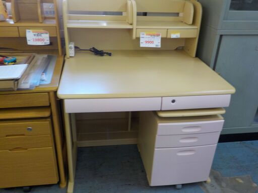 Ｇ：138377　学習机　インキャビ付き　ピンク